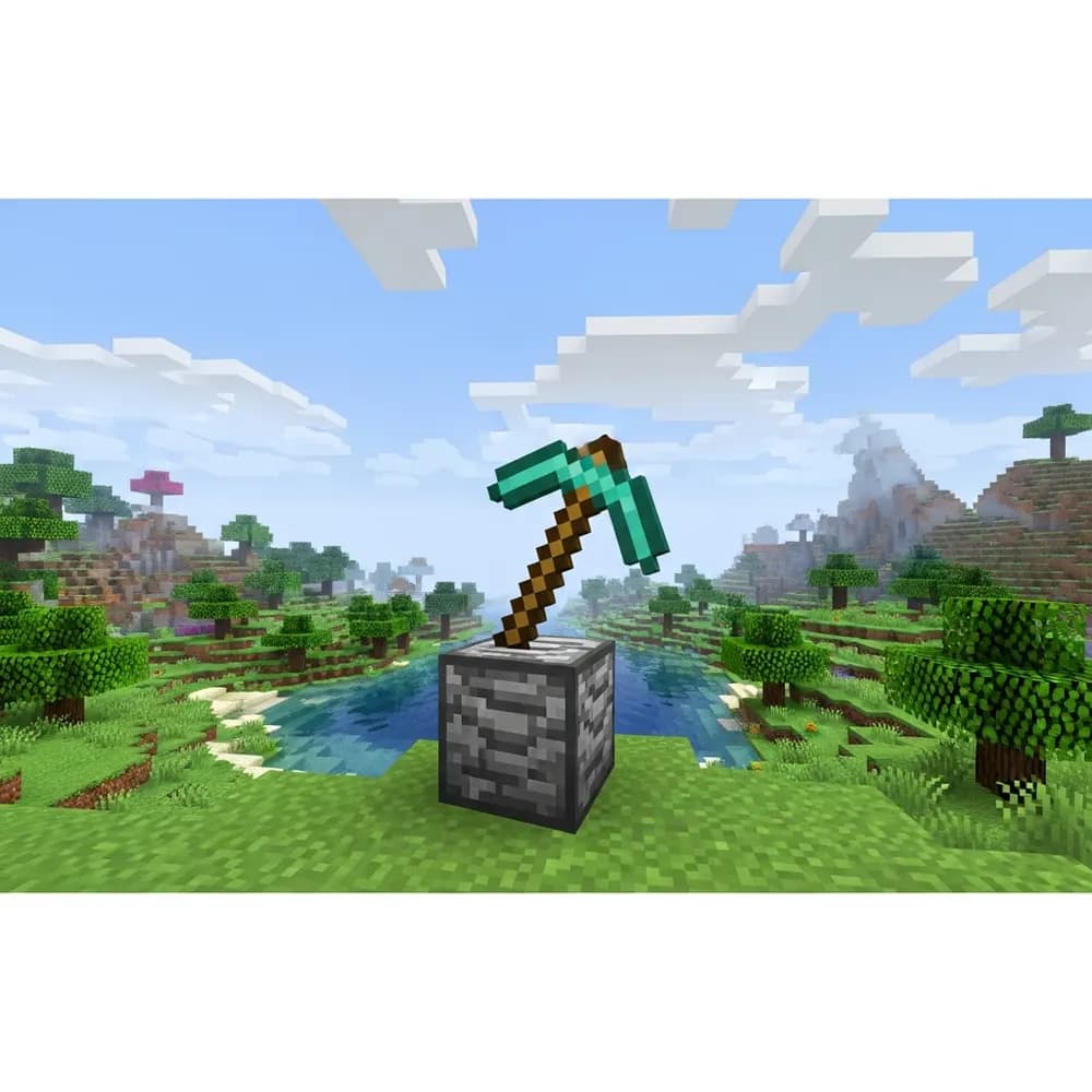 Immersive illustration of: short-term Minecraft server rental
